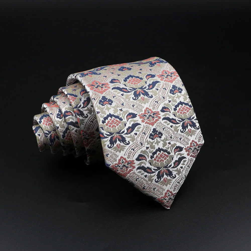 Bonifacio - Vintage Floral Brocade Tie