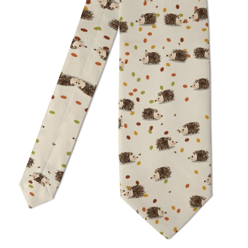 Mniszech - Cream Hedgehog Tie – Little Hedgehogs in Autumn Leaves