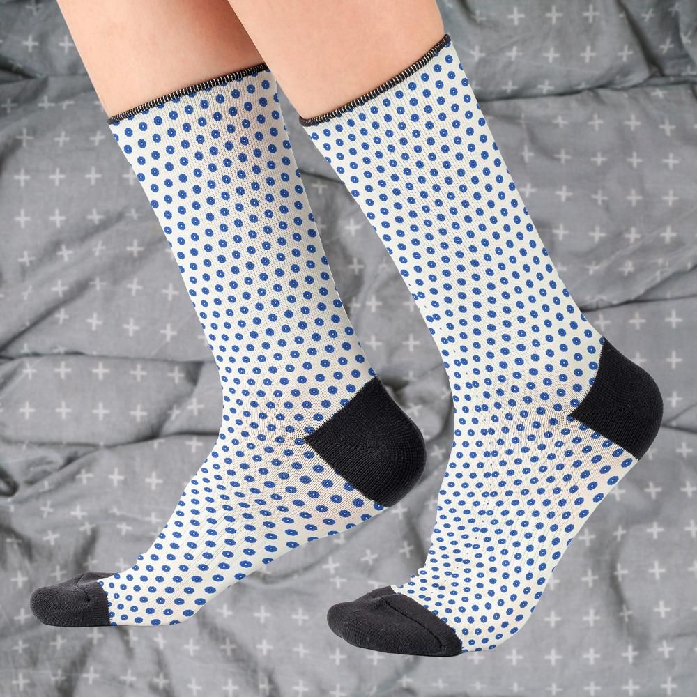 Matching tie pattern dress socks