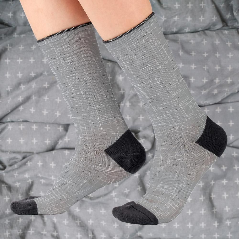 Matching tie pattern dress socks