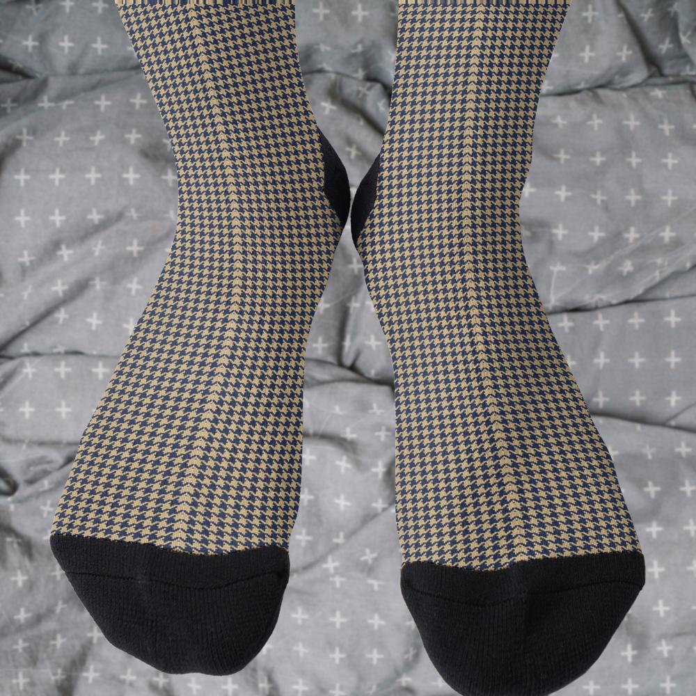Matching tie pattern dress socks