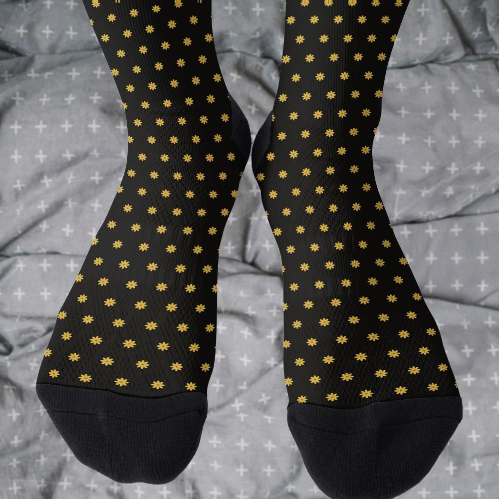 Matching tie pattern dress socks