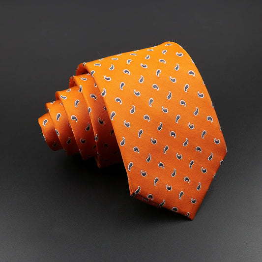 فرونساك - ربطة عنق حريرية برتقالية نابضة بالحياة