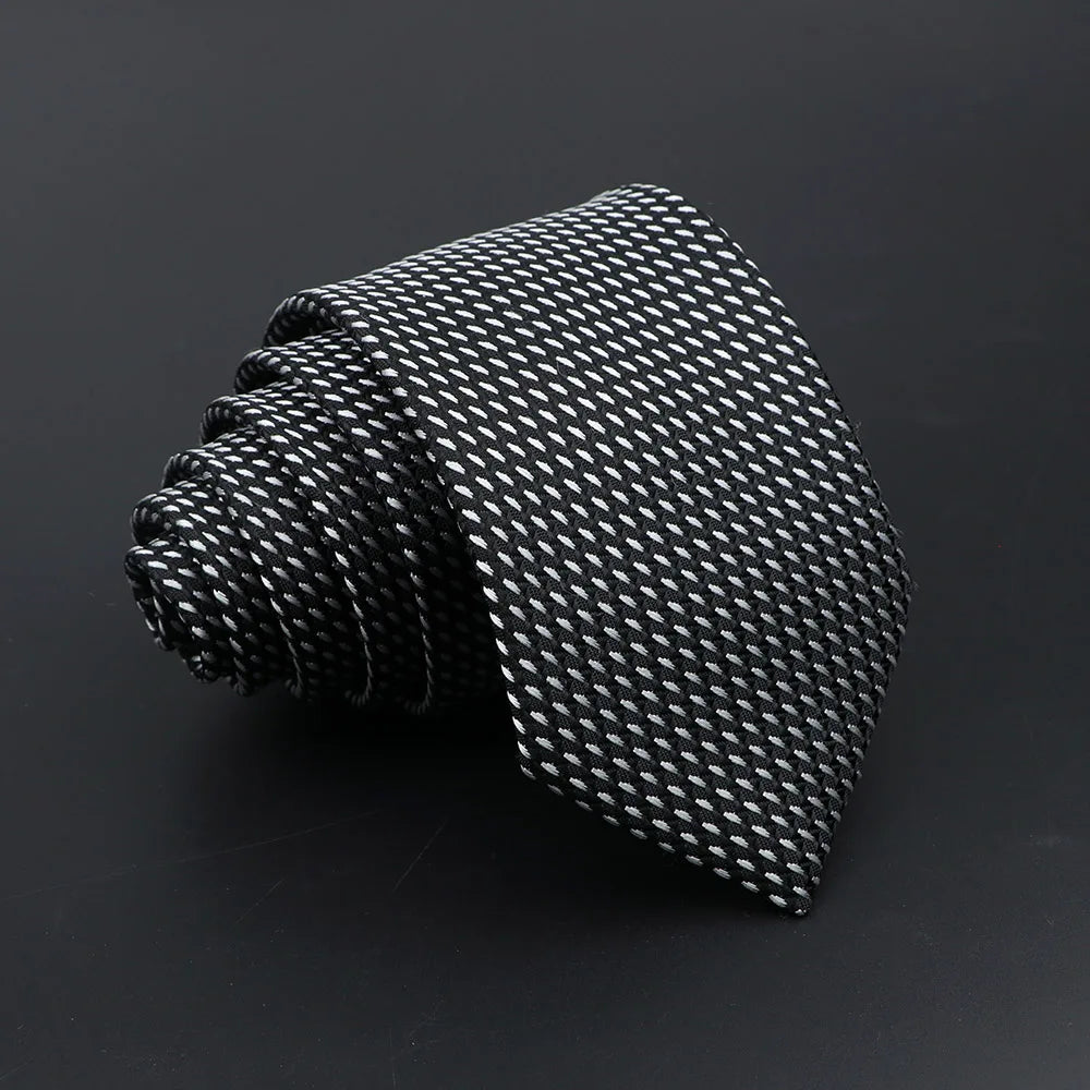 Montmorin-Saint-Hérem - Sophisticated Black Tie and White Textured Tie