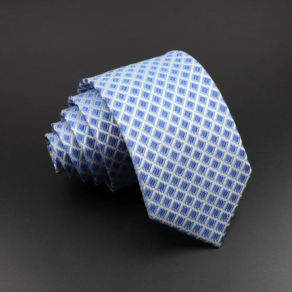 Hautefort - Elegant Blue Diamond Pattern Silk Necktie