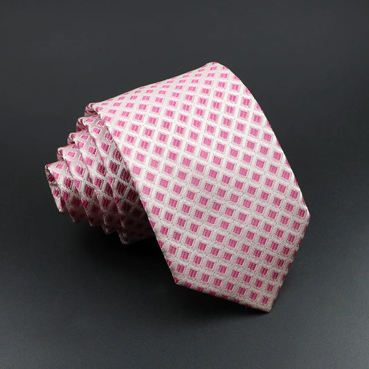 Hautefort - Elegant Pink Diamond Pattern Silk Necktie