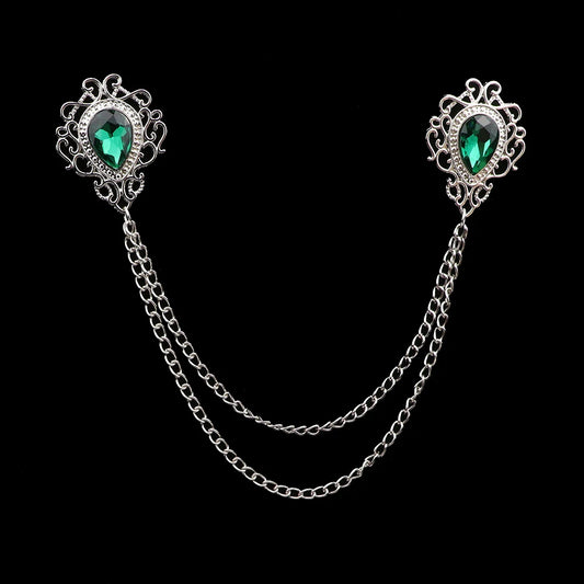 Talisman Brooch - Silver Emerald Filigree Heart