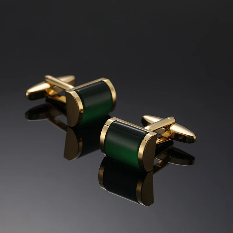 Talisman Cufflink – Emerald Cylinder Gold