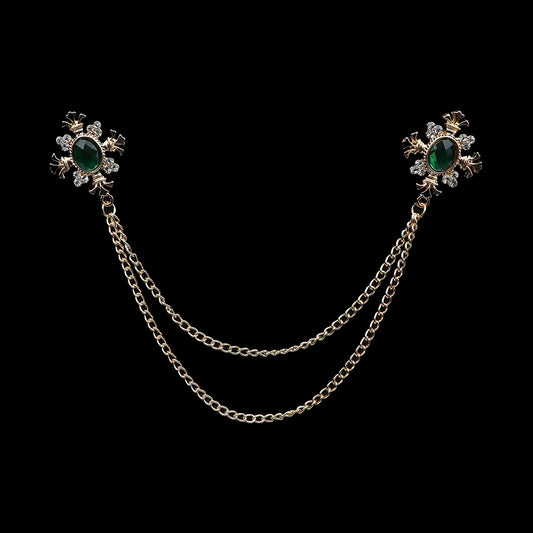 Talisman Brooch - Gold Emerald Regal Fleur