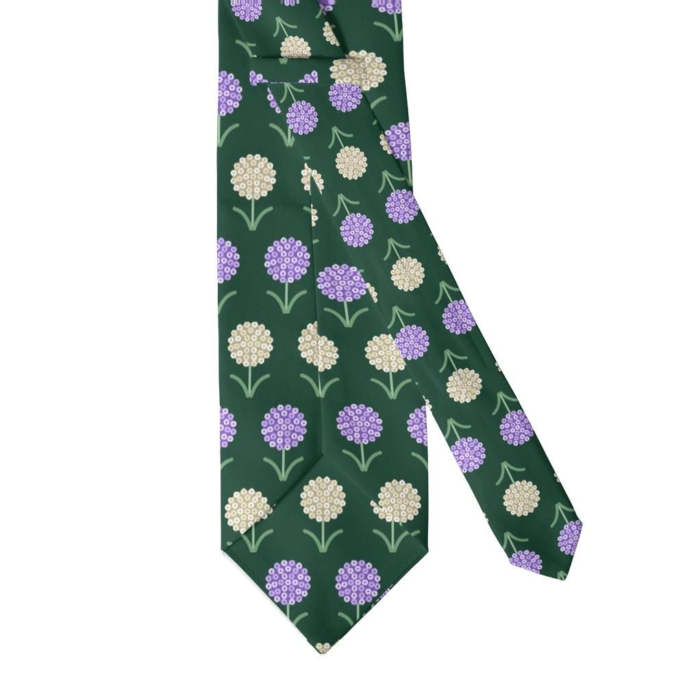 Ortenburg - Forest & Ivory Allium Tie – White Garden