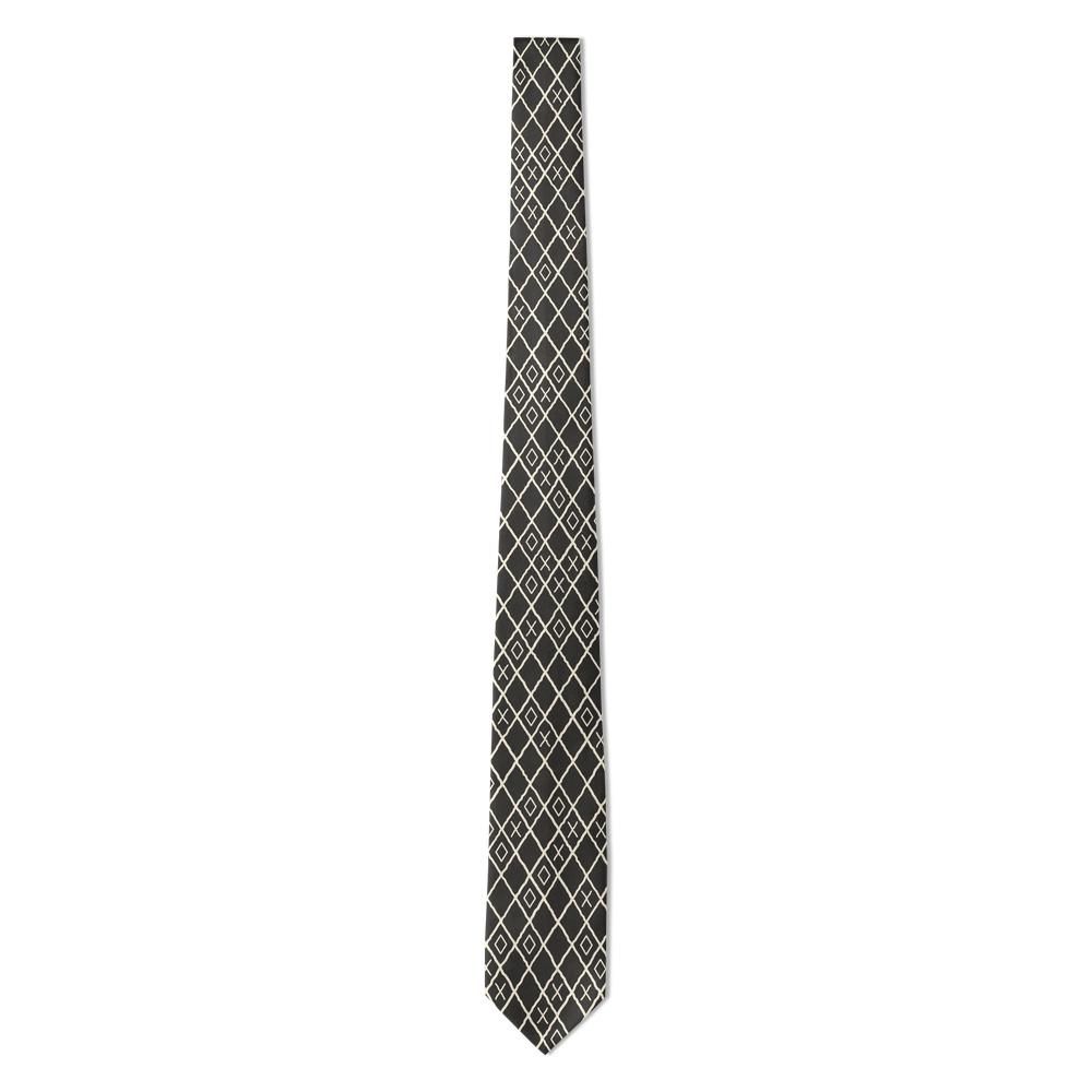 Trampe - Charcoal & Cream Berber Diamond Tie – Moody Rug Lattice for Evening Layers
