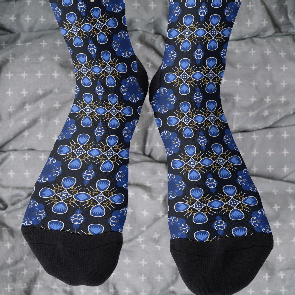 Matching tie pattern dress socks