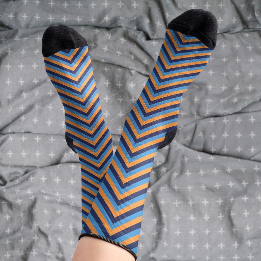 Matching tie pattern dress socks