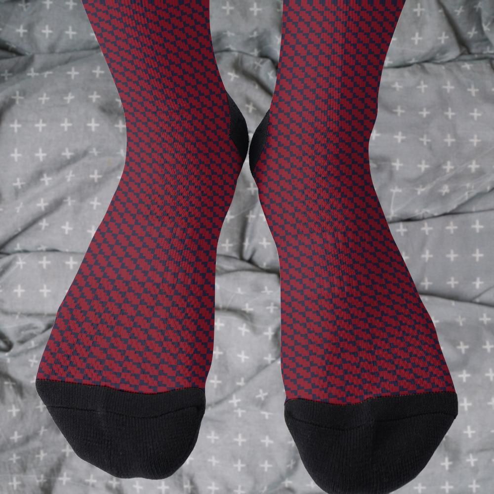 Matching tie pattern dress socks